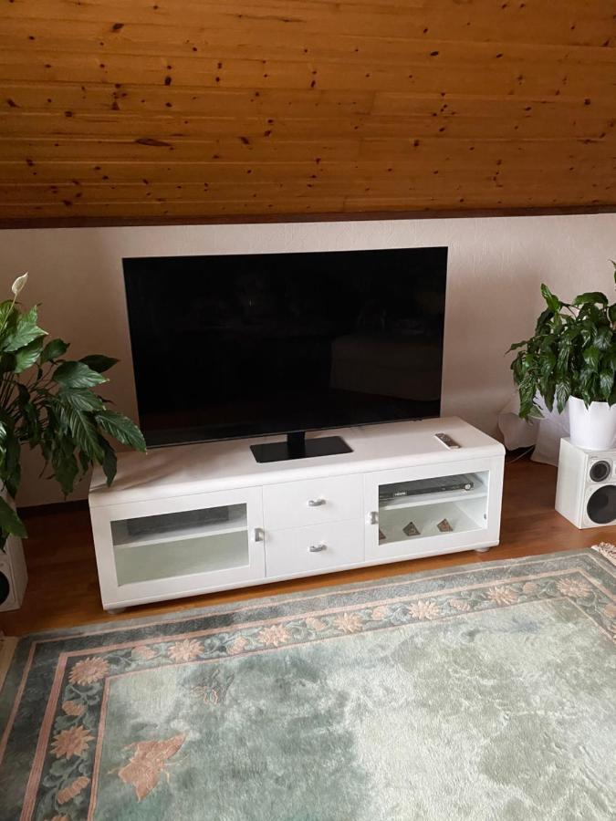 Anitas B&B Stockholm/Vaellingby Bagian luar foto